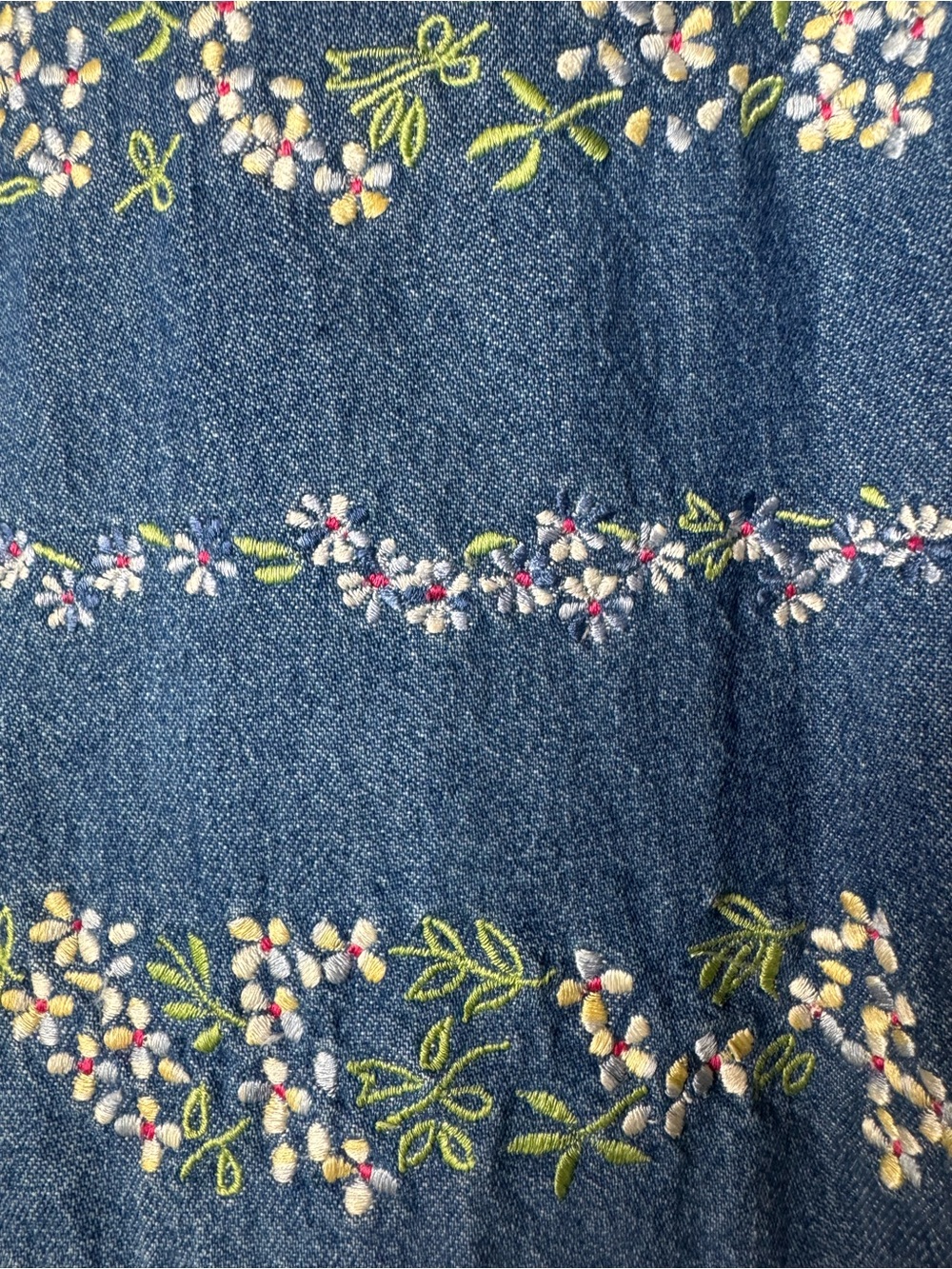 LizWear Embroidered Denim Vest - Blue - Picture 6 of 6